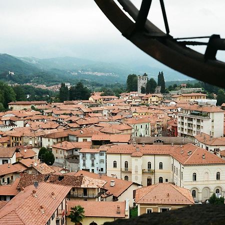 Casa Vacanze Terra Di Mezzo Invorio Inferiore Buitenkant foto