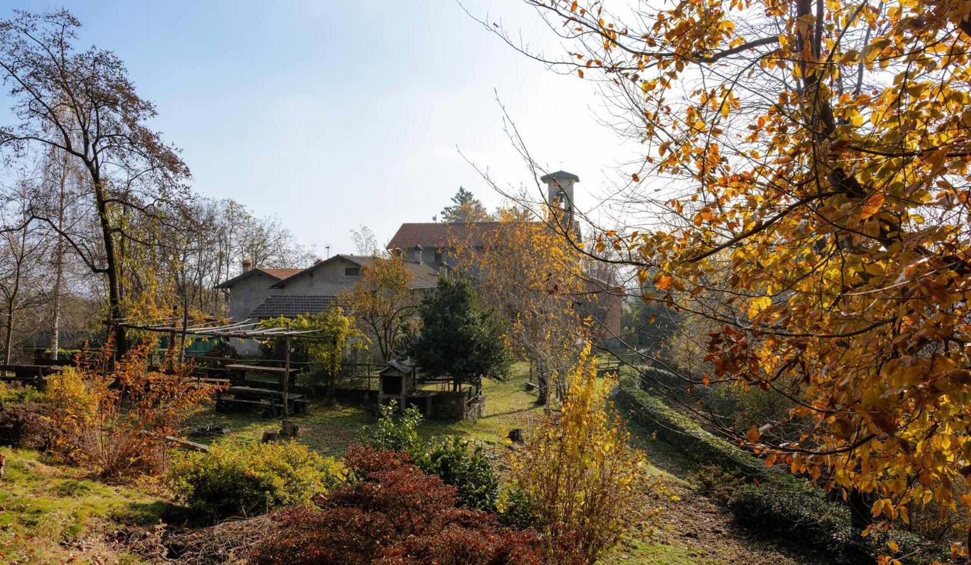 Casa Vacanze Terra Di Mezzo Invorio Inferiore Buitenkant foto