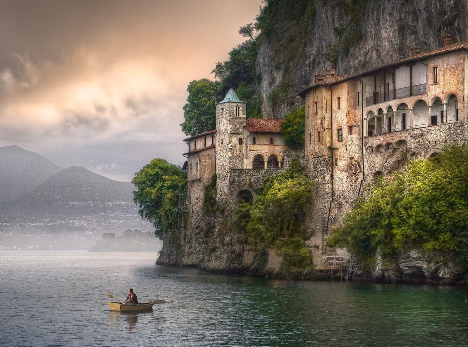 Casa Vacanze Terra Di Mezzo Invorio Inferiore Buitenkant foto